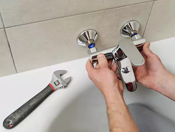 Why Choose Aqua Plumbing Kalamazoo for Bathtub Faucet Replacement in Kalamazoo, MI?